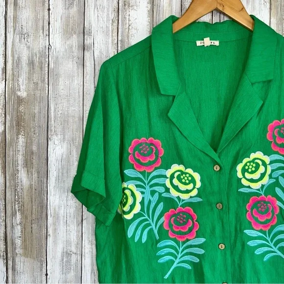 Jodifl Green Embroidered Floral Button Blouse/Cardigan - Picture 3 of 5